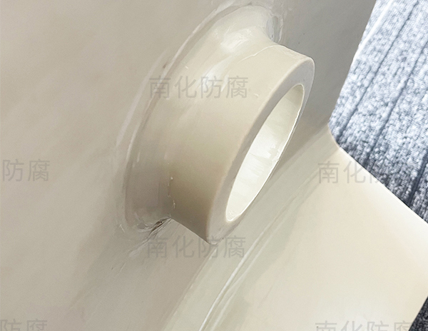 1678874618590938.jpg 自動擠(jǐ)出(chū)焊.jpg